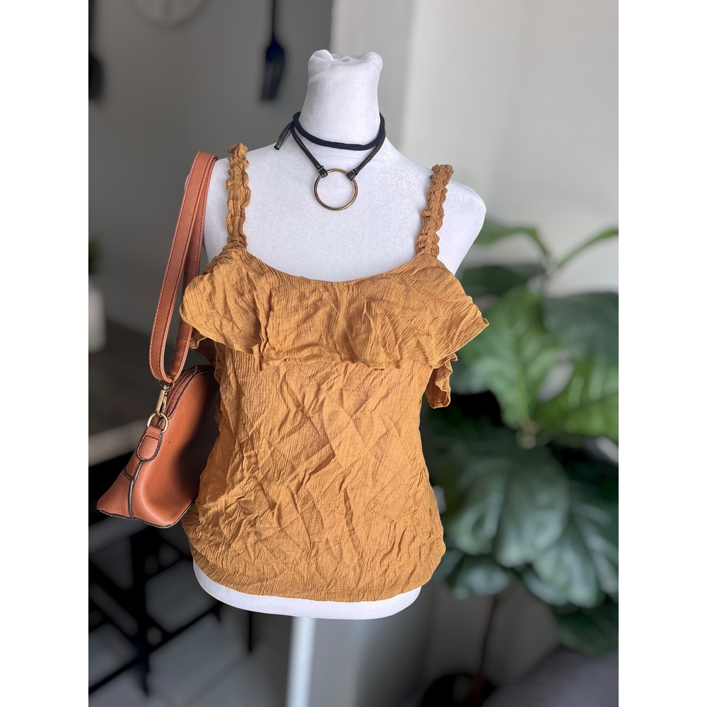 Hem & Thread Ruffled Sleeveless Tank Top Size L